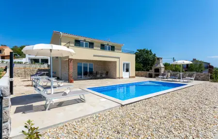 Location Maison à Linardici 6 personnes