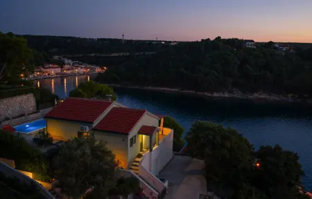 Location Maison à Novigrad 4 personnes