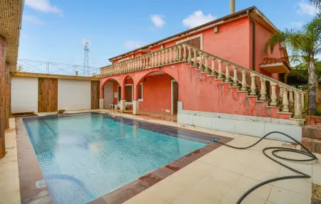 Location Maison à Vittoria 10 personnes