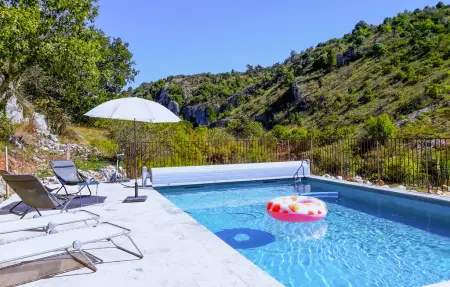 Location Maison à Gras 10 personnes