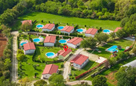 Location Maison à Tinjan 6 personnes