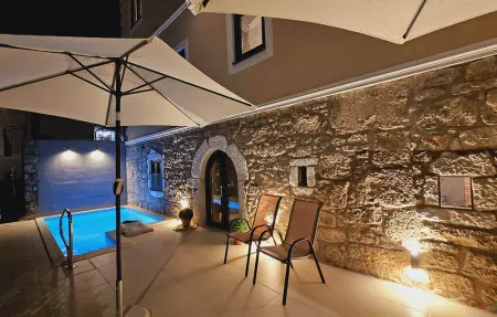 Location Maison à Poljane 8 personnes