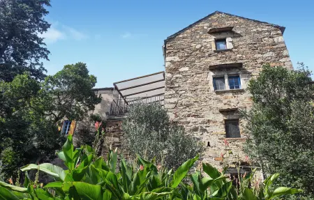 Location Maison à Saint Vincent d'Olargu 12 personnes