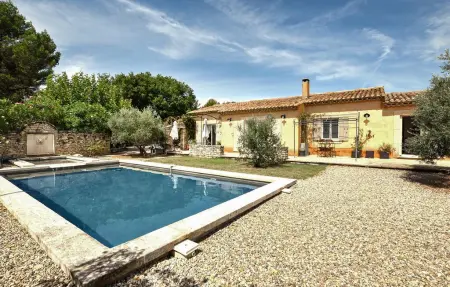 Location Maison à Lacoste 10 personnes