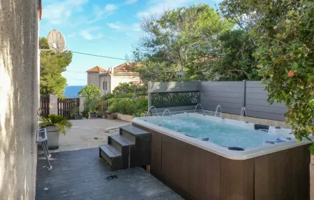 Location Maison à Saint Raphael 8 personnes