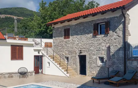 Location Maison à Poljane 10 personnes