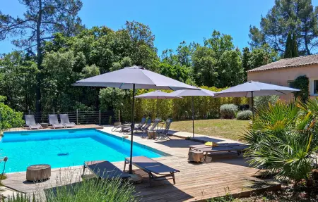 Location Maison à Besse sur Issole 3 personnes