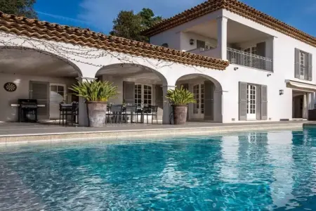 Location Maison à Sainte Maxime 10 personnes