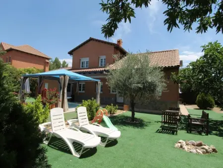 Location Maison à Seseña   Castilla la Mancha 16 personnes