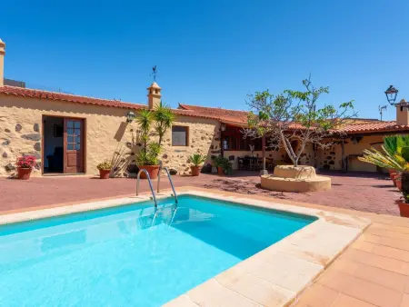 Location Maison à Vega de San Mateo 3 personnes