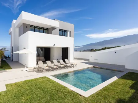 Location Maison à Realejos 10 personnes