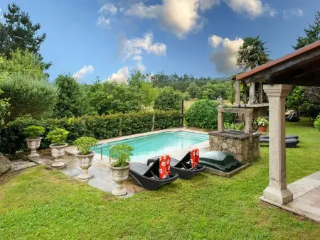 Location Maison à Brión 8 personnes