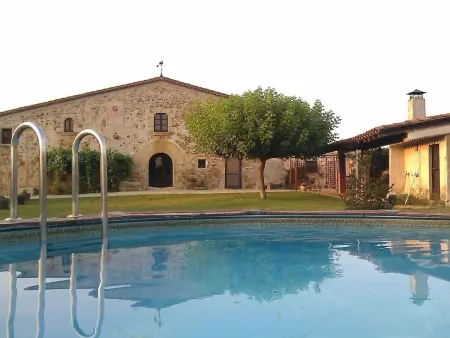 Location Maison à Cassa de la Selva 9 personnes