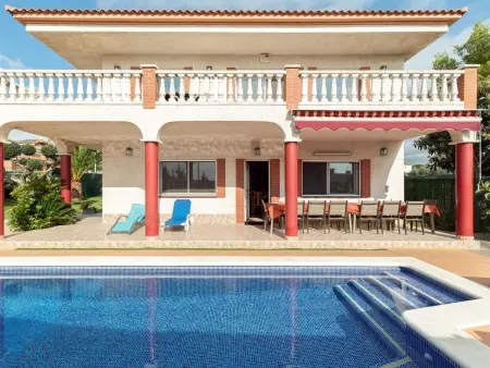 Location Maison à Cubelles 14 personnes