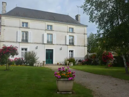 Location Maison à Agressais 9 personnes
