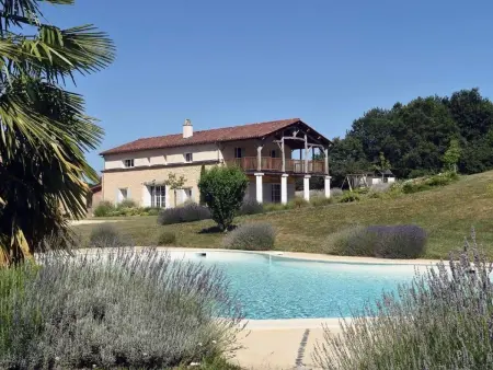 Location Maison à Cause de Clerans 2 personnes