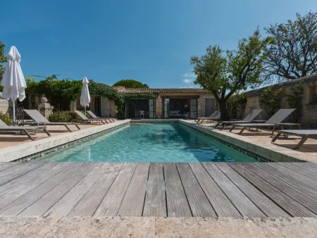 Location Maison à Eygalières 7 personnes