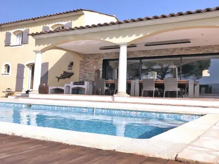 Location Maison à Sainte Maxime 8 personnes