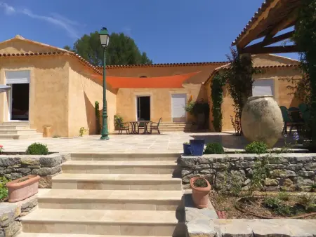 Location Maison à Sillans la Cascade 8 personnes