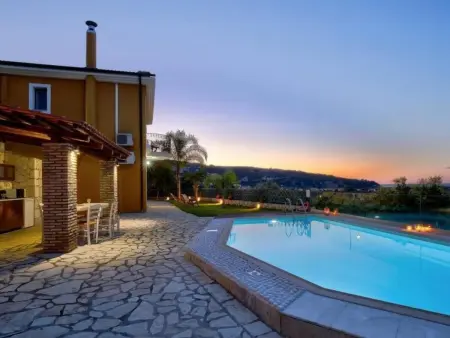 Location Maison à Aj. Nikitas 6 personnes