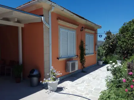 Location Maison à Alikanas 4 personnes