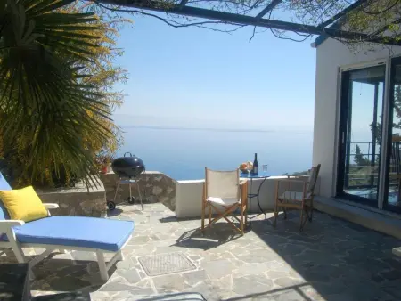 Location Maison à Tyros 5 personnes