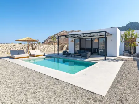 Location Maison à Archangelos 3 personnes