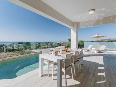 Location Maison à Gennadi 6 personnes