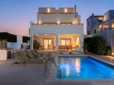 Location Maison à Gennadi 10 personnes