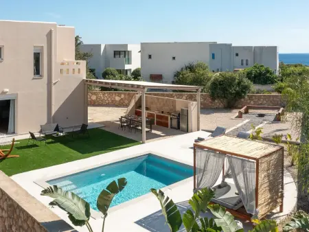 Location Maison à Gennadi 5 personnes