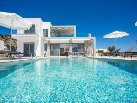 Location Maison à Kolympia 6 personnes