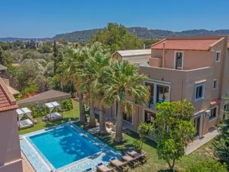 Location Maison à Ialyssos 22 personnes