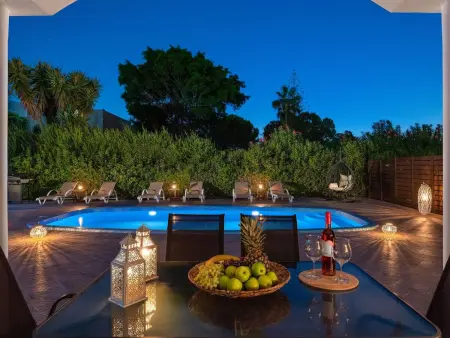 Location Maison à Ialyssos 8 personnes