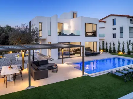 Location Maison à Ialyssos 7 personnes