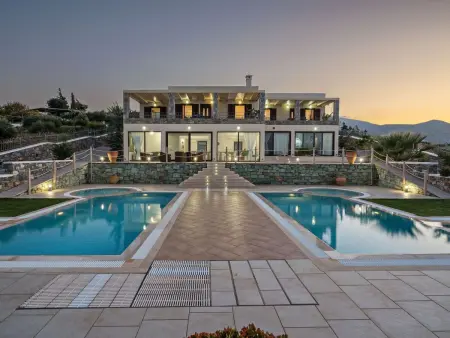 Location Maison à Agia Pelagia 23 personnes