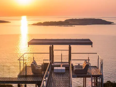 Location Maison à Agia Marina 10 personnes