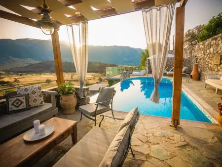 Location Maison à Creta Chania 15 personnes