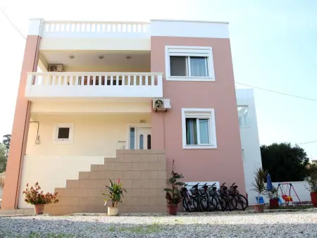 Location Maison à Maleme Kriti 10 personnes