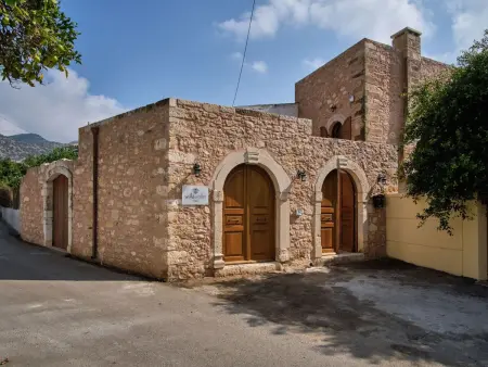 Location Maison à Angeliana Kriti 8 personnes