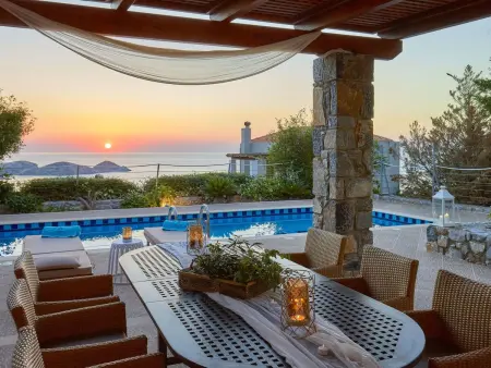 Location Maison à Roumeli 6 personnes