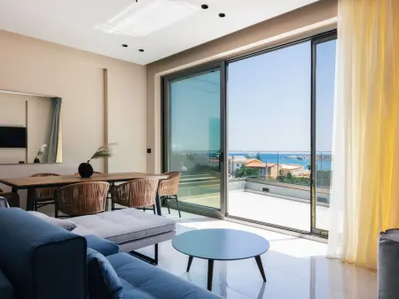 Location Maison à Roumeli 8 personnes