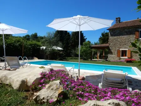 Location Maison à Buje 6 personnes