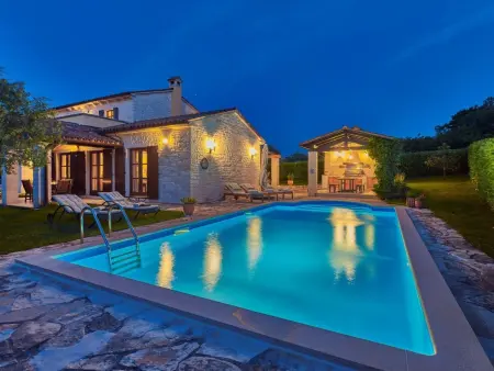 Location Maison à Motovun 8 personnes