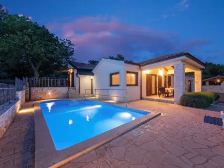 Location Maison à Fabci 6 personnes