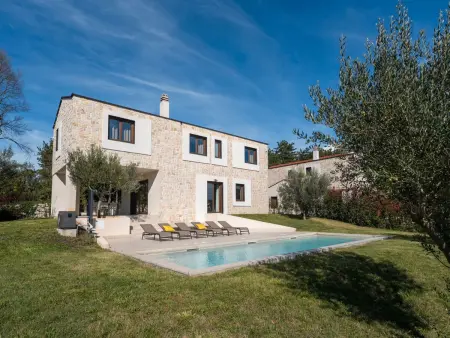 Location Maison à Fabci 6 personnes