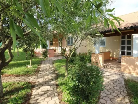 Location Maison à Dracevac 4 personnes