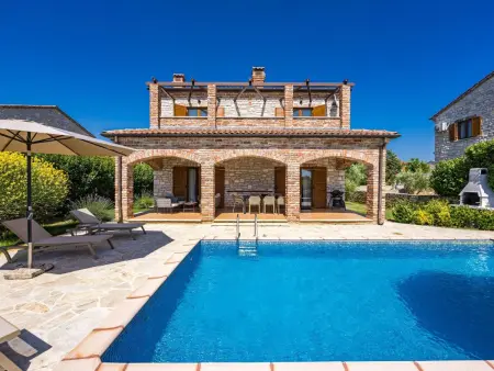 Location Maison à Cere 7 personnes