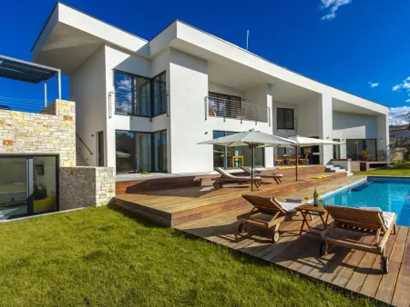 Location Maison à Bokordici 9 personnes