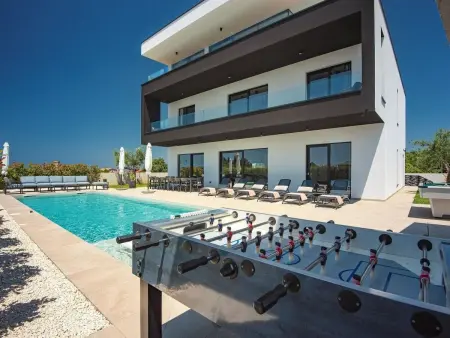 Location Maison à Pula 13 personnes