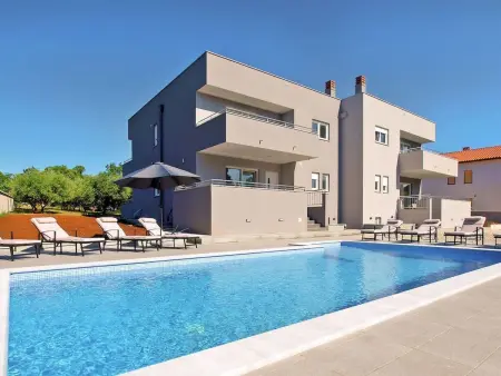 Location Maison à Pula 14 personnes